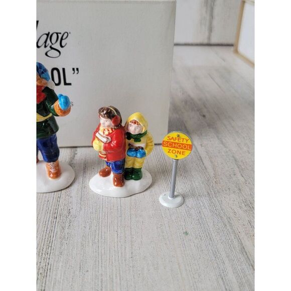 Dept 56 54496 Safety Patrol snow village accessory Xmas - Picture 4 of 7